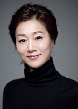 Bang Eun Hee (1967)