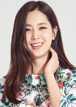 Han Chae Ah (1982)