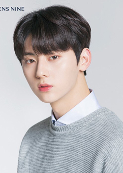 Hwang Min Hyeon (NU&#039;EST) (1995)