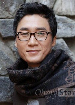 Kim Ku Taek (1970)