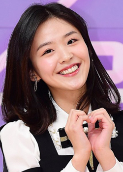 Kim Shi Eun (2000)