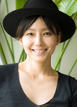Mano Yuko (1976)
