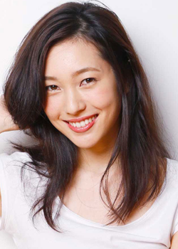 Mori Momoko (1984)